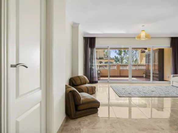 2-bedroom Apartment In Estepona, Spain (155 M²)