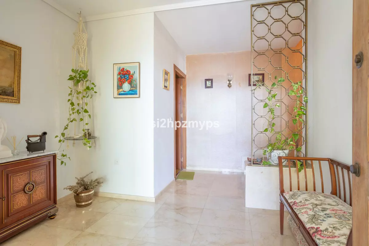 6-bedroom Villa In Nerja, Spain (314 M²)