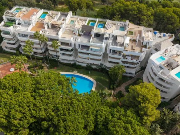 3-bedroom Apartment In Marbella, Spain (121 M²)
