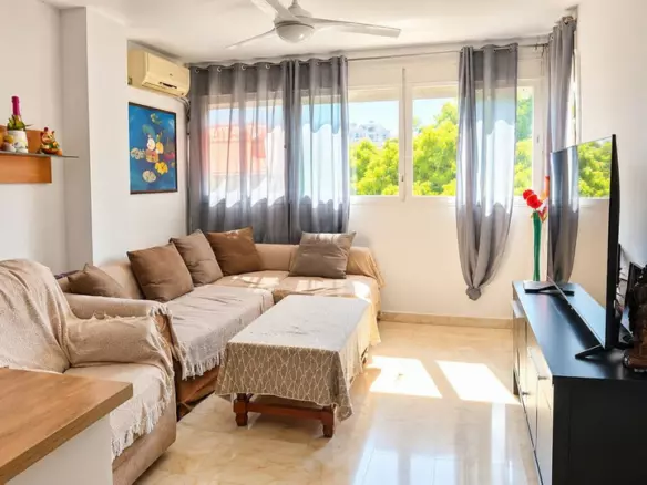 3-bedroom Apartment In Estepona, Spain (70 M²)