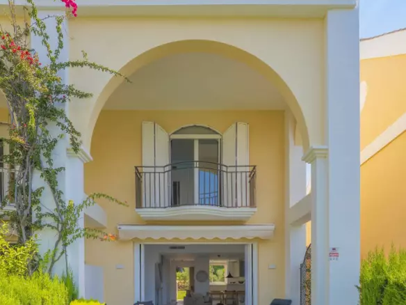 3-bedroom Villa In Marbella, Spain (174 M²)