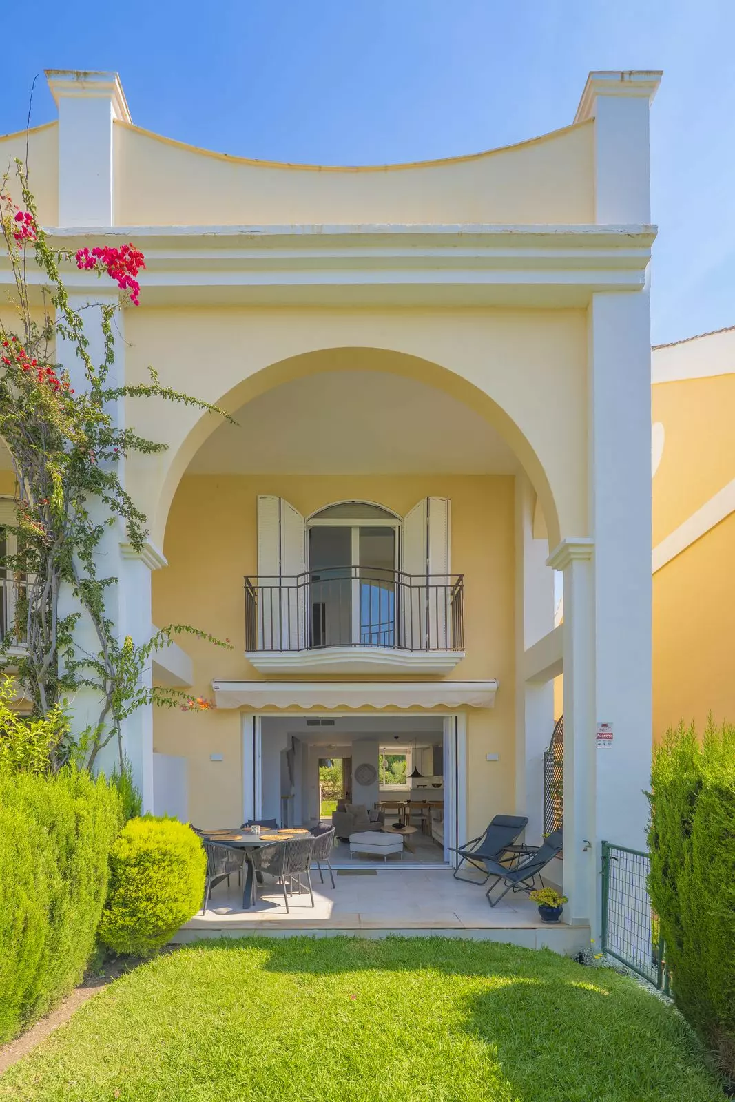 3-bedroom Villa In Marbella, Spain (174 M²)