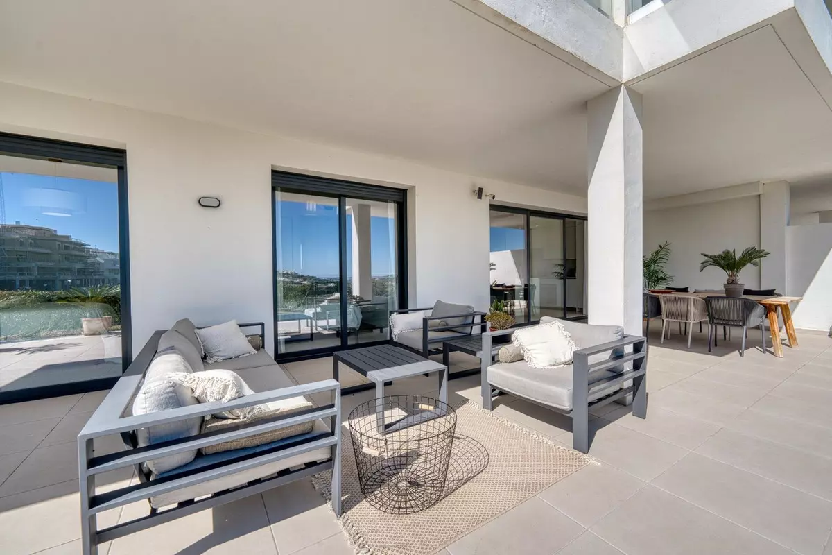 3-bedroom Apartment In Mijas, Spain (89 M²)