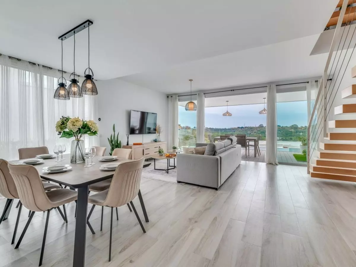 3-bedroom Villa In Estepona, Spain (117 M²)