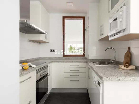 3-bedroom Town House In Benalmádena, Spain (192 M²)