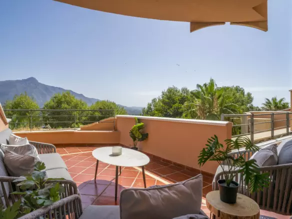 2-bedroom Apartment In Marbella, Spain (113 M²)