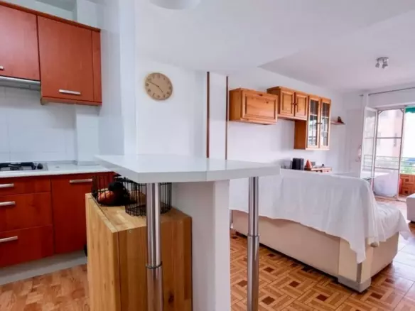 3-bedroom Apartment In Alicante, Spain (96 M²)