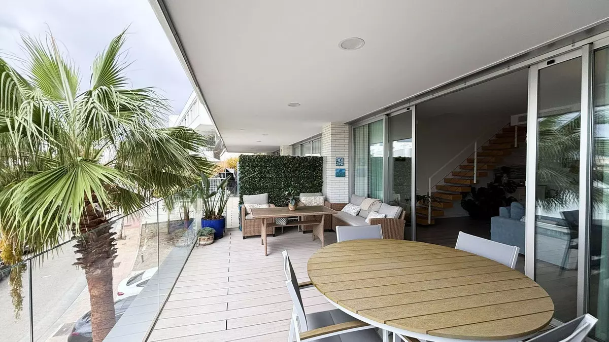 3-bedroom Town House In Estepona, Spain (160 M²)