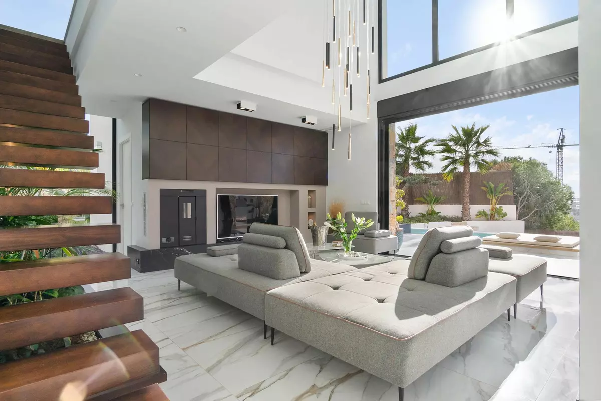 4-bedroom Villa In Orihuela, Spain (550 M²)