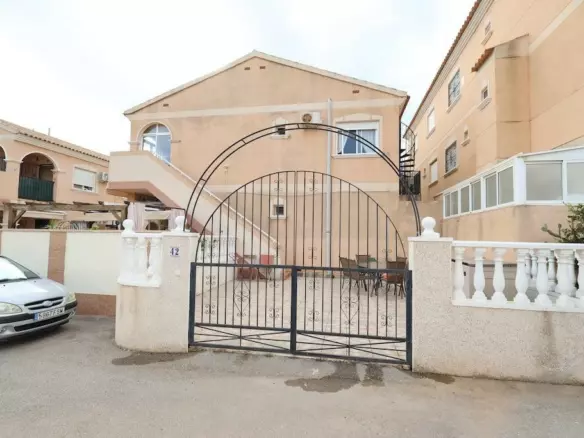 2-bedroom Villa In Orihuela, Spain (55 M²)