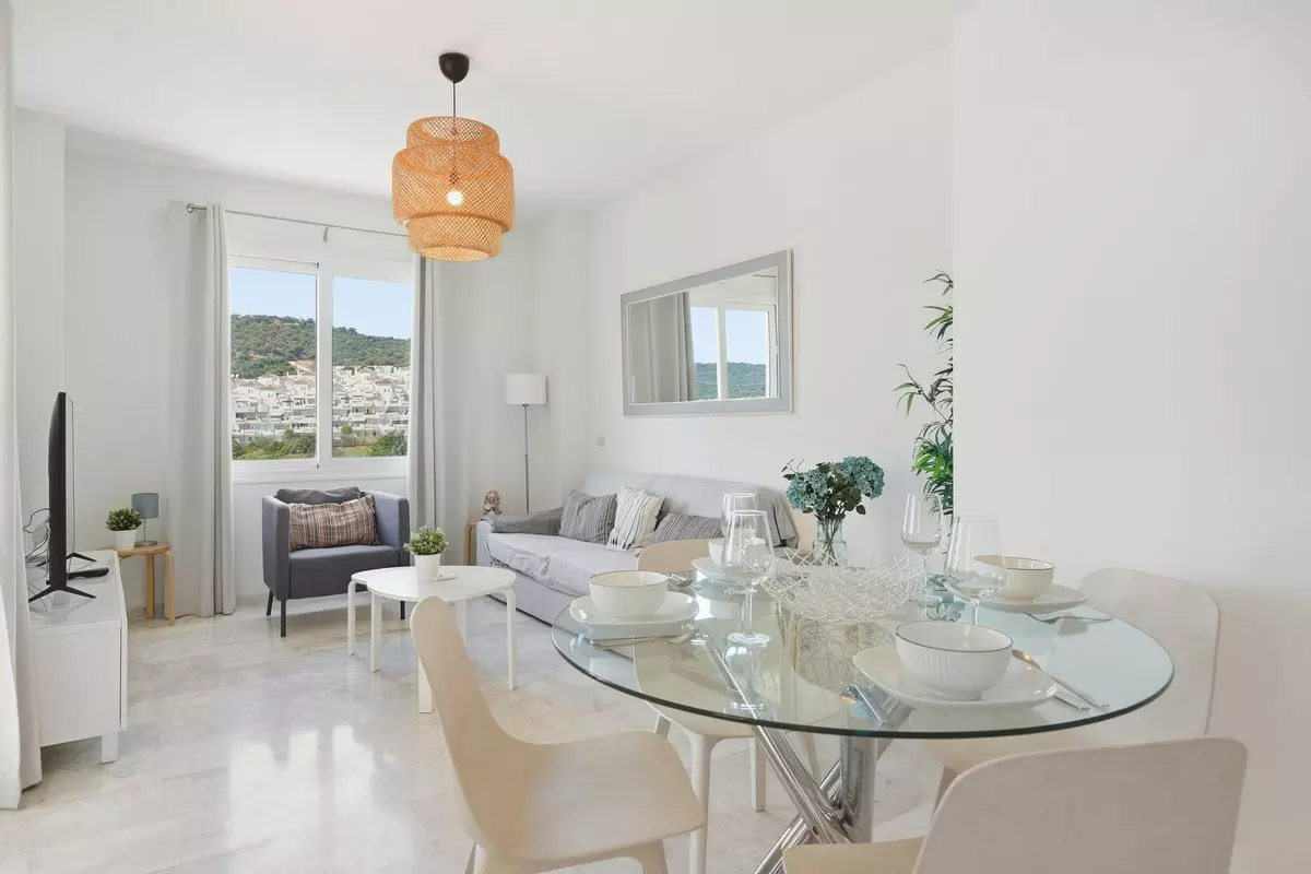 2-bedroom Apartment In Estepona, Spain (86 M²)
