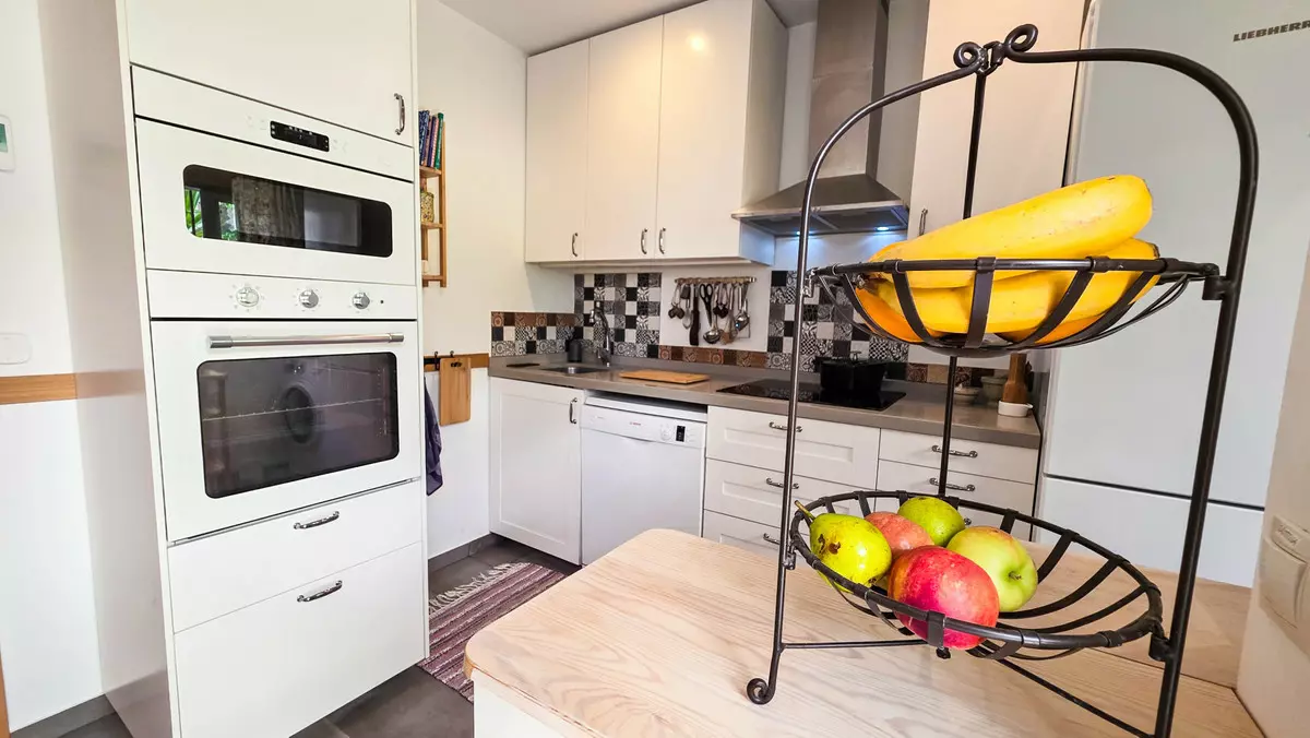 2-bedroom Town House In Manilva, Spain (64 M²)