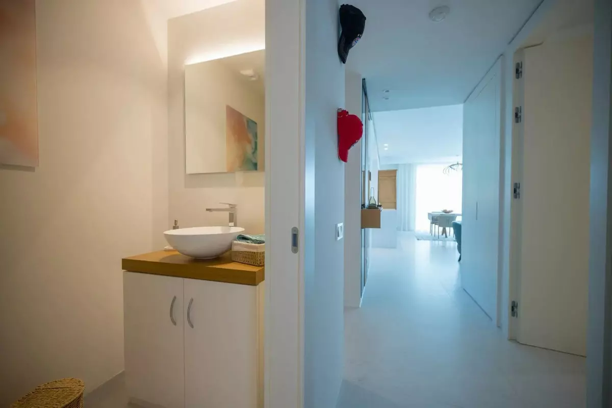 3-bedroom Apartment In Marbella, Spain (130 M²)