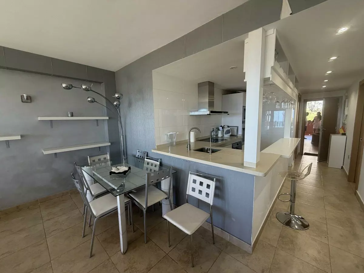 2-bedroom Apartment In Fuengirola, Spain (109 M²)