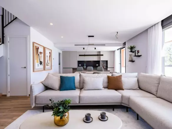 3-bedroom Villa In Polop, Spain (221 M²)