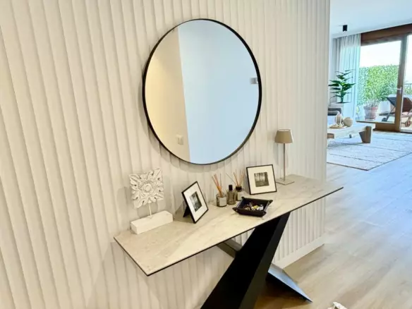 3-bedroom Apartment In Marbella, Spain (145 M²)