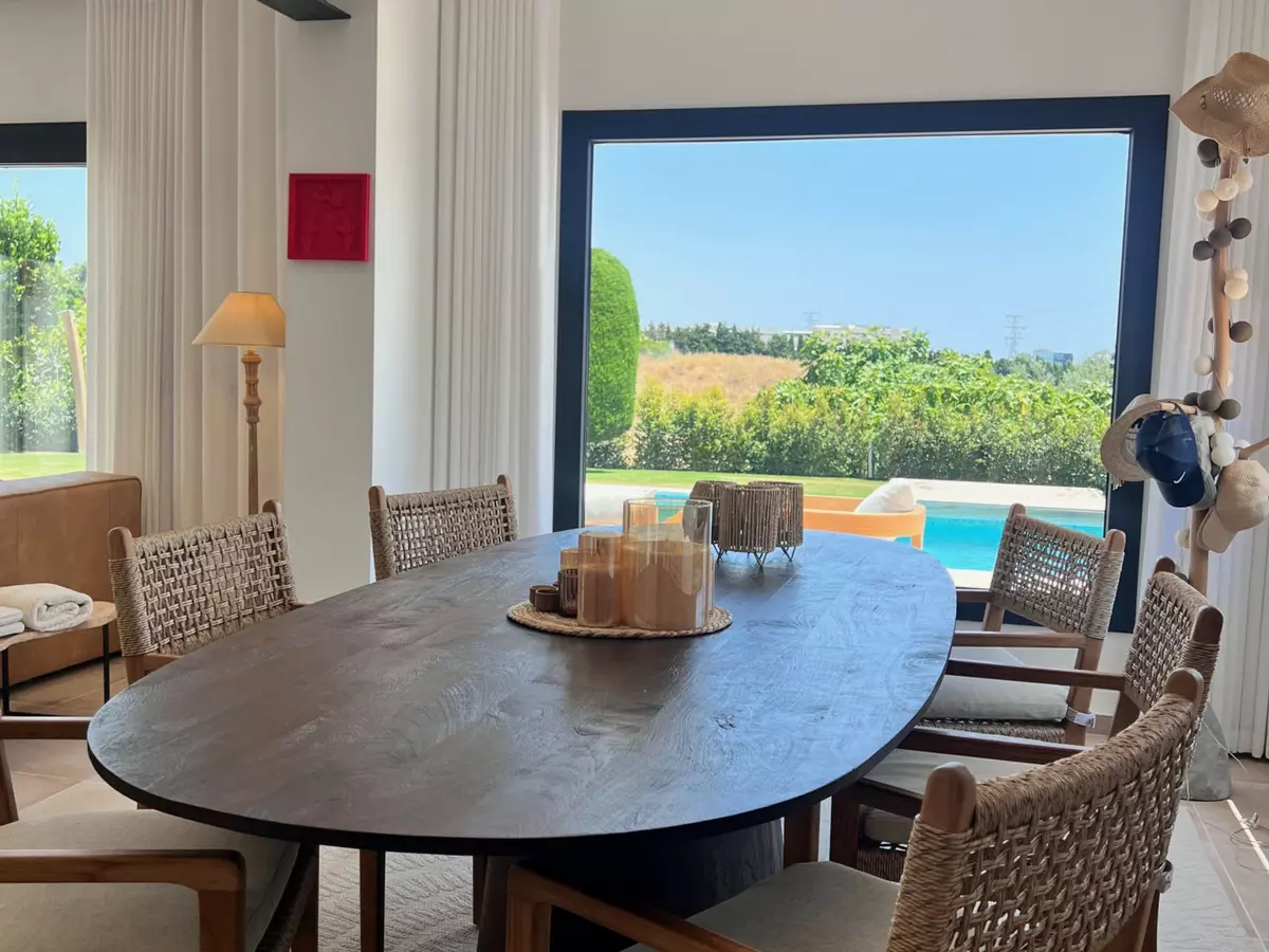 3-bedroom Villa In Estepona, Spain (257 M²)