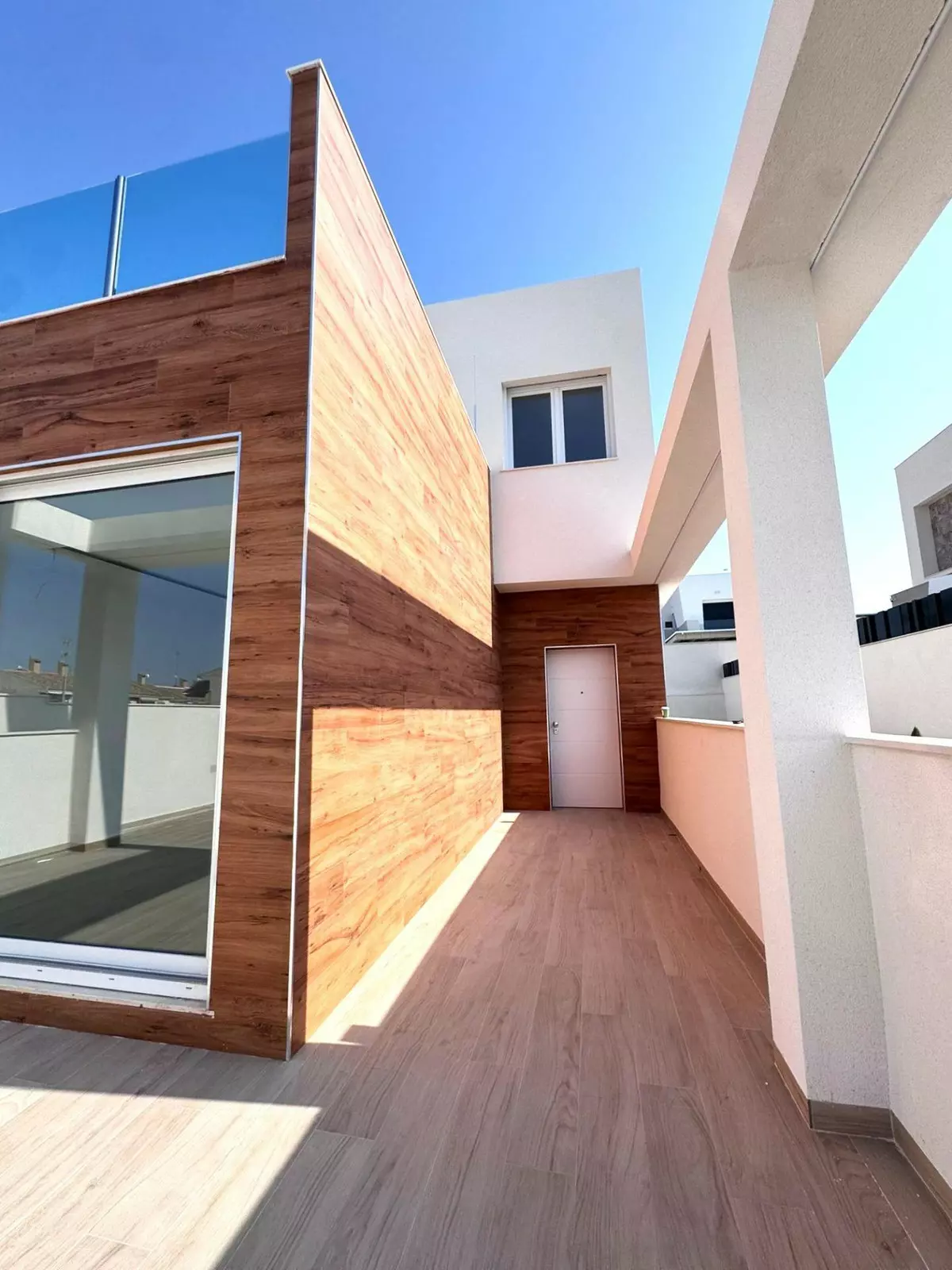 3-bedroom Villa In Torrevieja, Spain (120 M²)