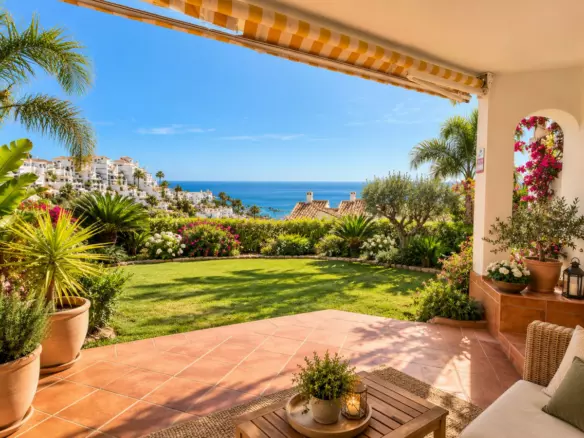 3-bedroom Town House In Mijas, Spain (202 M²)