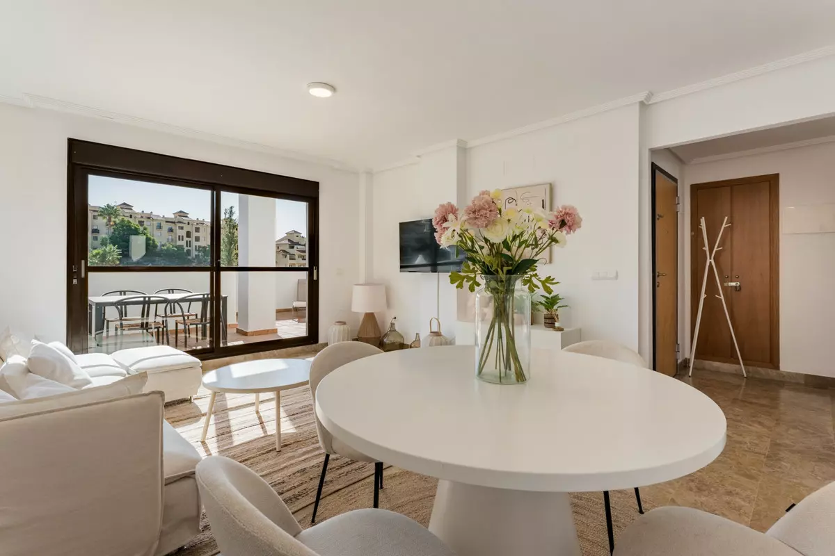 2-bedroom Apartment In Estepona, Spain (110 M²)