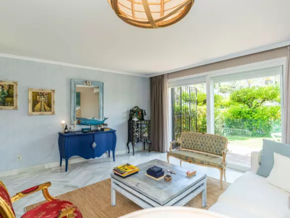 1-bedroom Apartment In Marbella, Spain (76 M²)