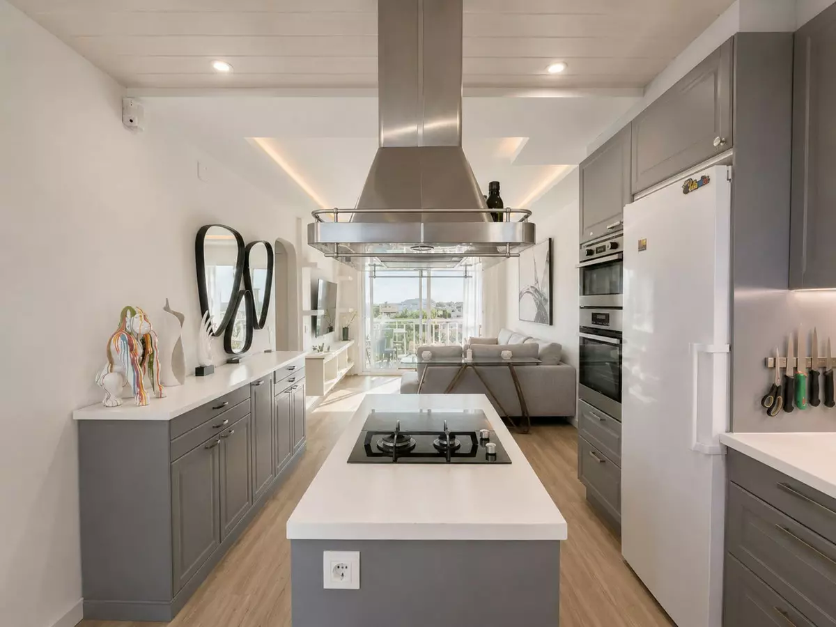 3-bedroom Apartment In Mijas, Spain (89 M²)