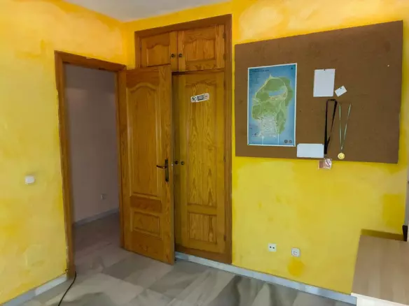 3-bedroom Apartment In Estepona, Spain (121 M²)