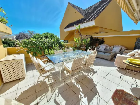 2-bedroom Apartment In Marbella, Spain (107 M²)