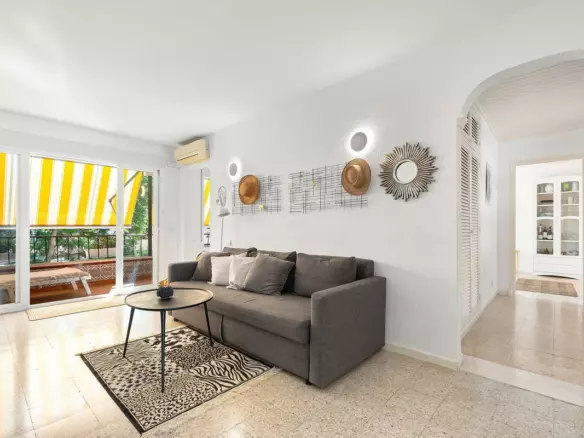 2-bedroom Apartment In Marbella, Spain (90 M²)