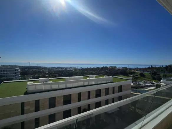 2-bedroom Apartment In Estepona, Spain (118 M²)
