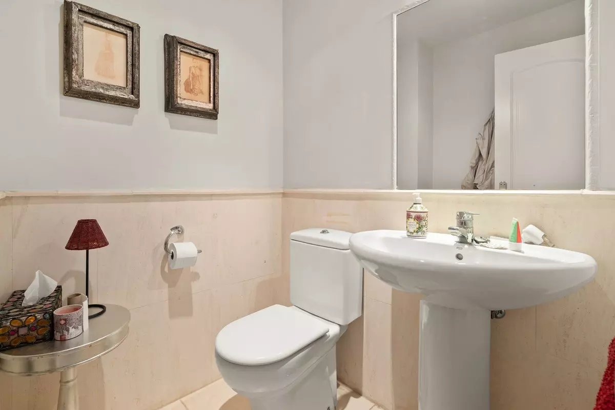 3-bedroom Town House In Marbella, Spain (252 M²)