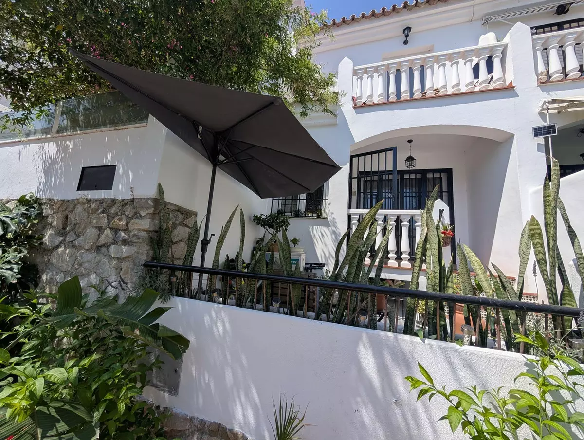 3-bedroom Town House In Mijas, Spain (153 M²)
