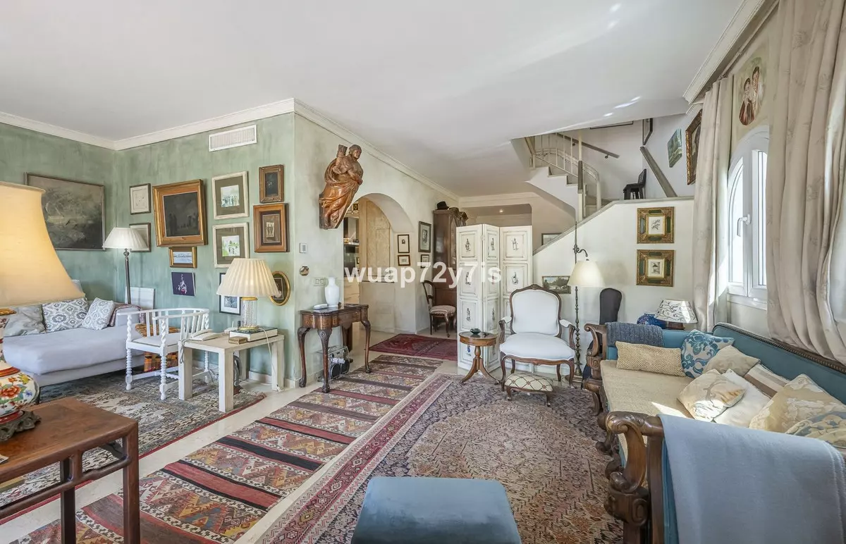4-bedroom Villa In Benahavis, Spain (185 M²)