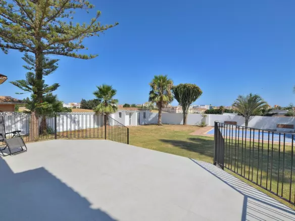 5-bedroom Villa In Mijas, Spain (307 M²)