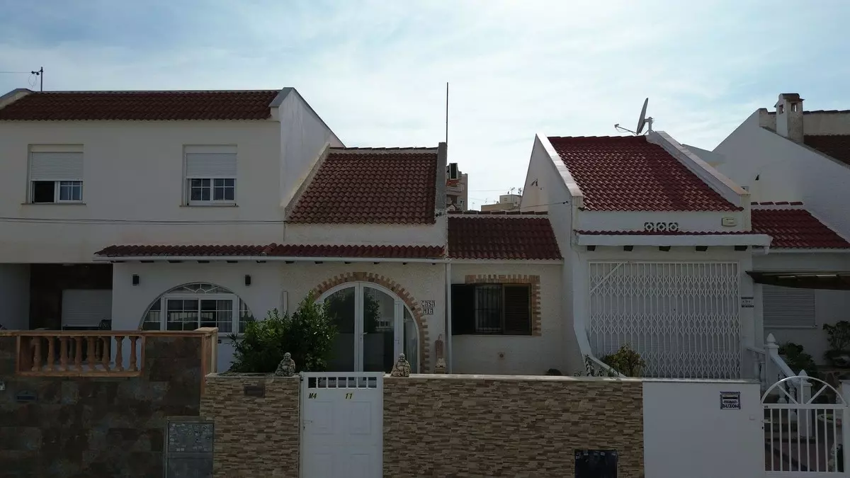 3-bedroom Town House In Torrevieja, Spain (58 M²)