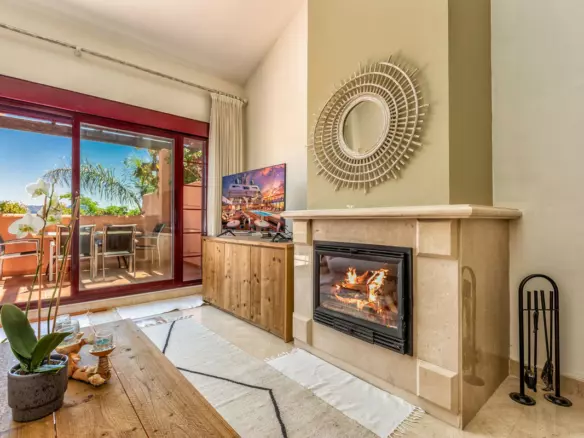 3-bedroom Apartment In Marbella, Spain (163 M²)
