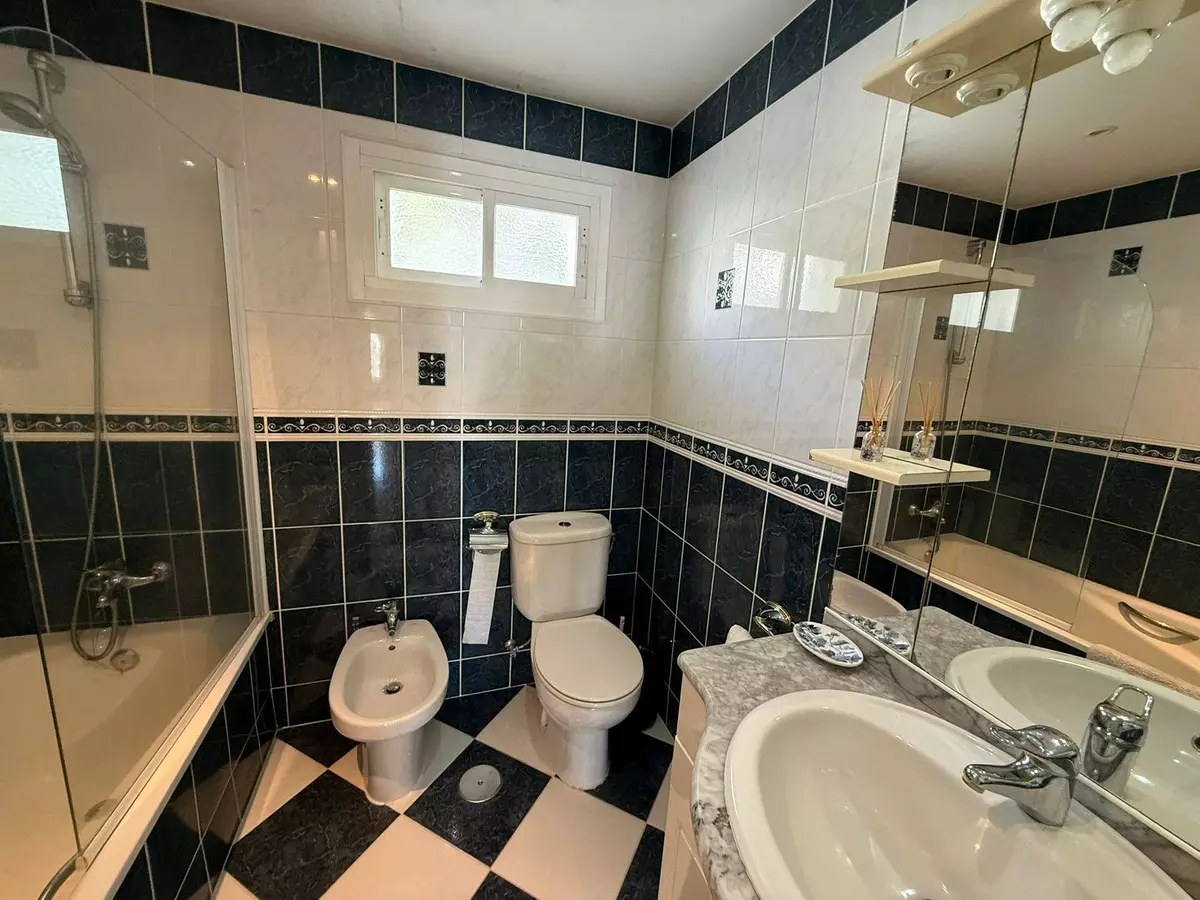 2-bedroom Apartment In Marbella, Spain (91 M²)