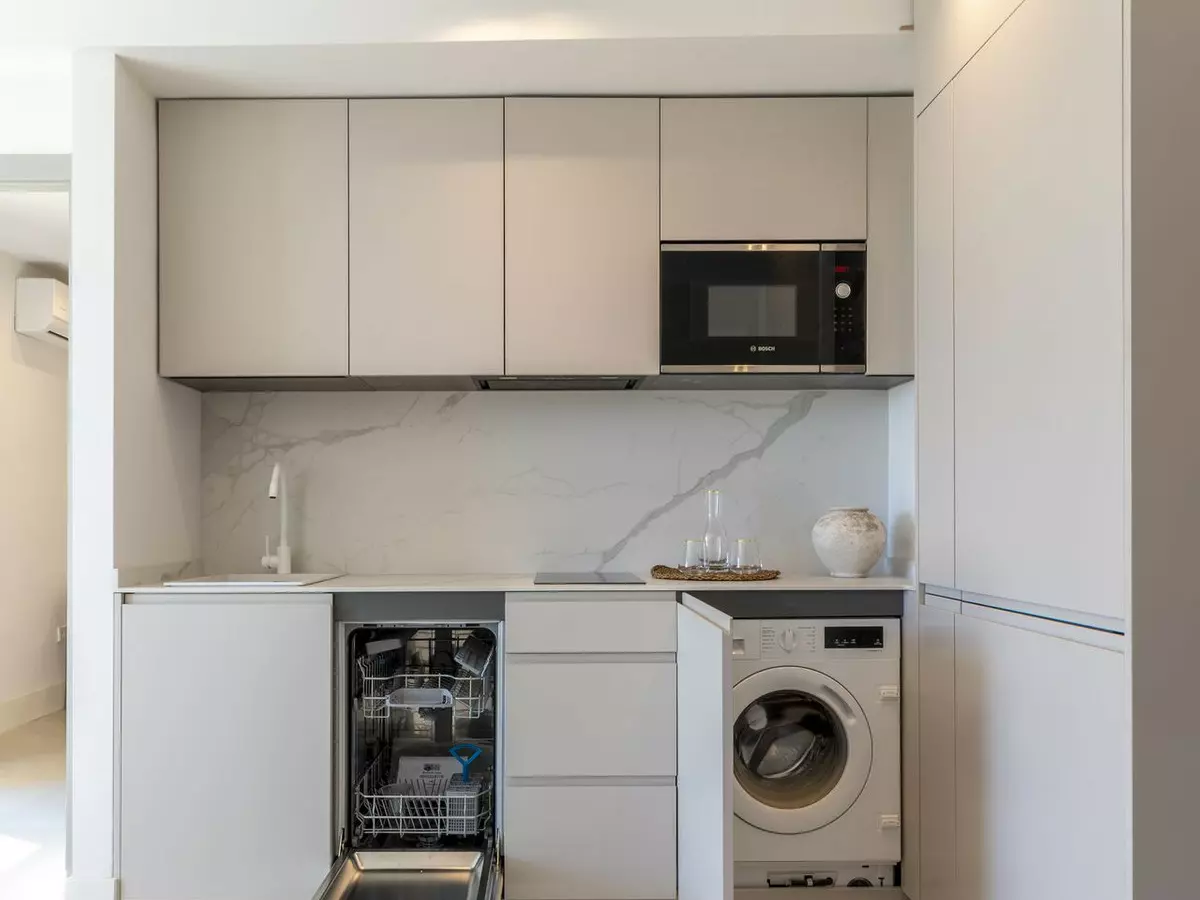1-bedroom Apartment In Marbella, Spain (55 M²)