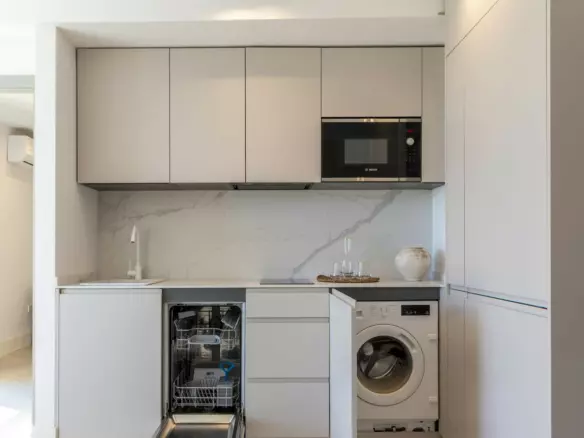 1-bedroom Apartment In Marbella, Spain (55 M²)