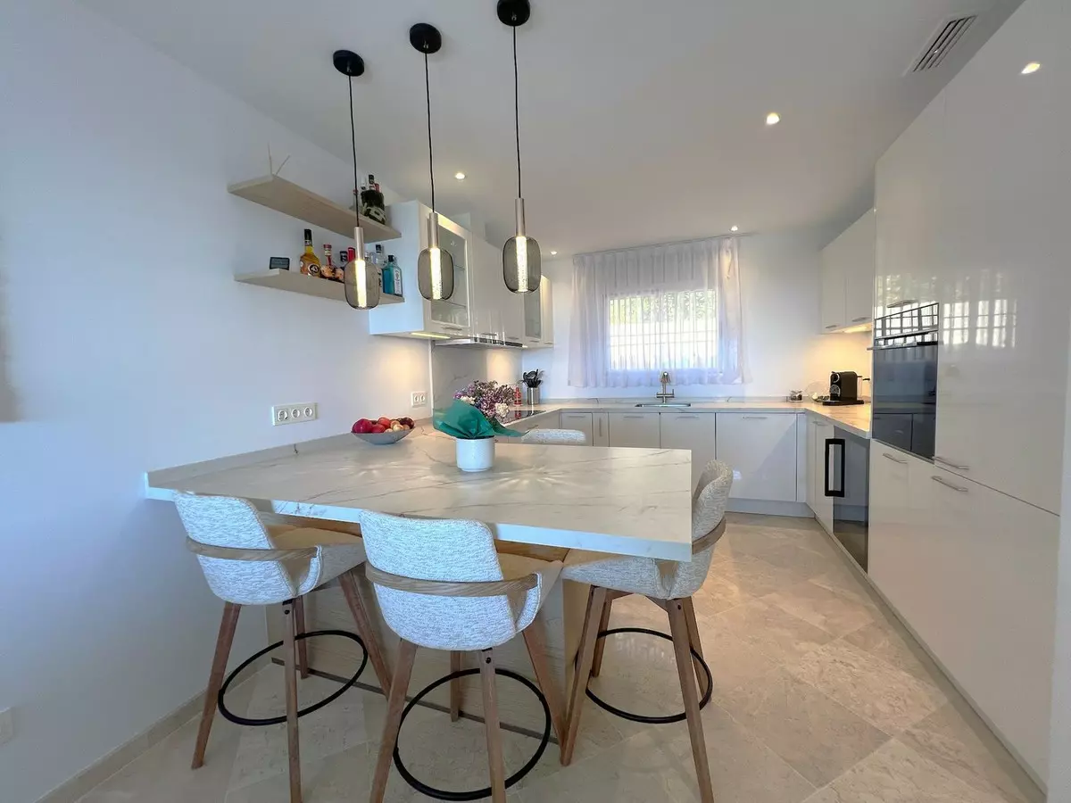 4-bedroom Town House In Marbella, Spain (195 M²)