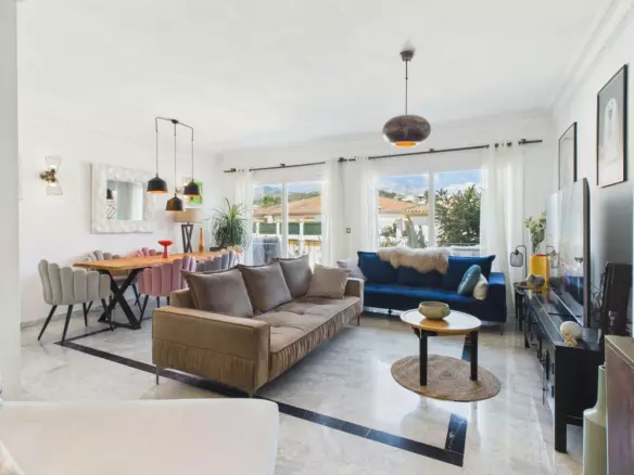 3-bedroom Town House In Estepona, Spain (122 M²)