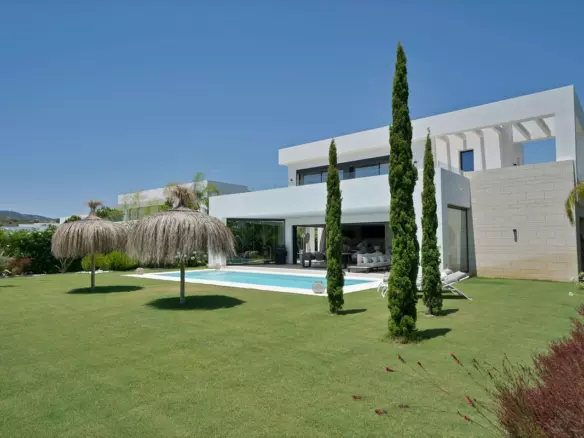 4-bedroom Villa In Mijas, Spain (314 M²)