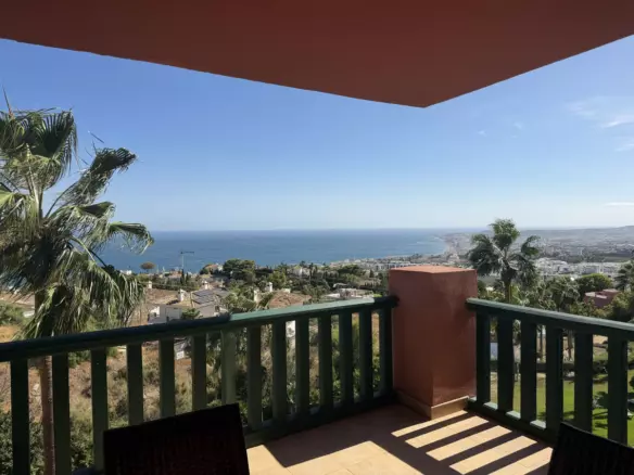 2-bedroom Apartment In Benalmádena, Spain (91 M²)
