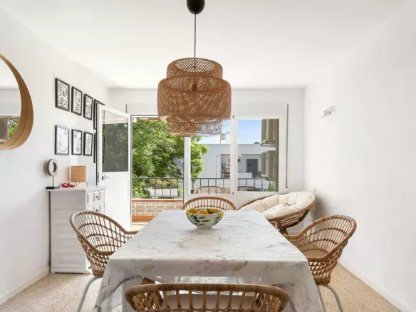 2-bedroom Apartment In Marbella, Spain (90 M²)