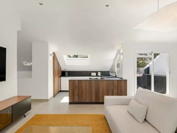 3-bedroom Apartment In Marbella, Spain (166 M²)