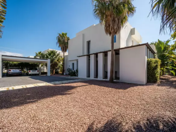 4-bedroom Villa In Mijas, Spain (538 M²)