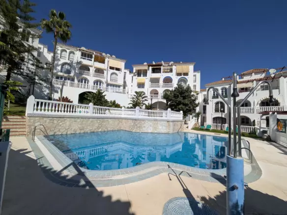 3-bedroom Town House In Mijas, Spain (153 M²)