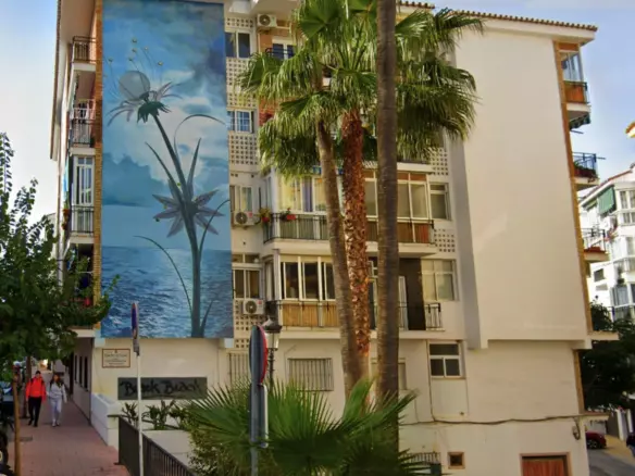2-bedroom Apartment In Estepona, Spain (66 M²)