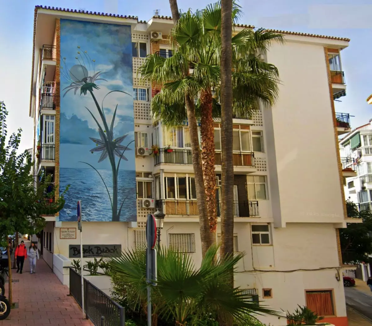2-bedroom Apartment In Estepona, Spain (66 M²)