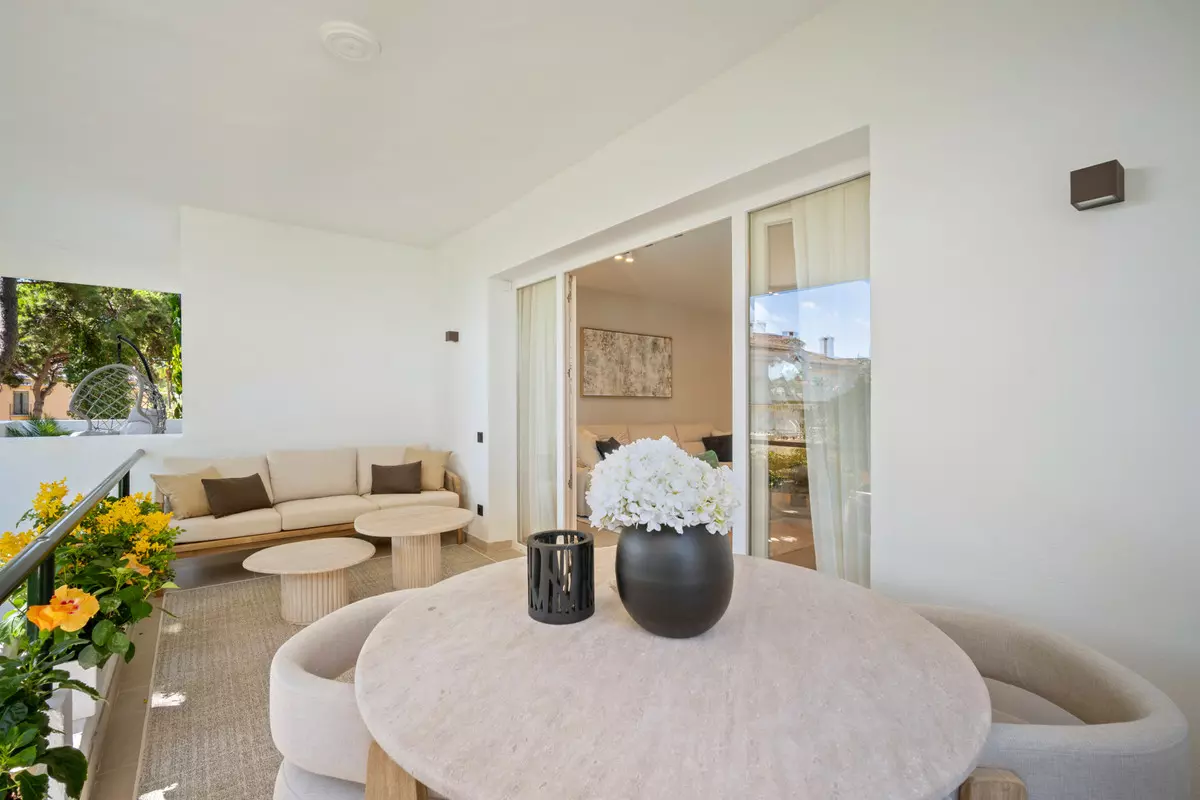 3-bedroom Apartment In Estepona, Spain (130 M²)